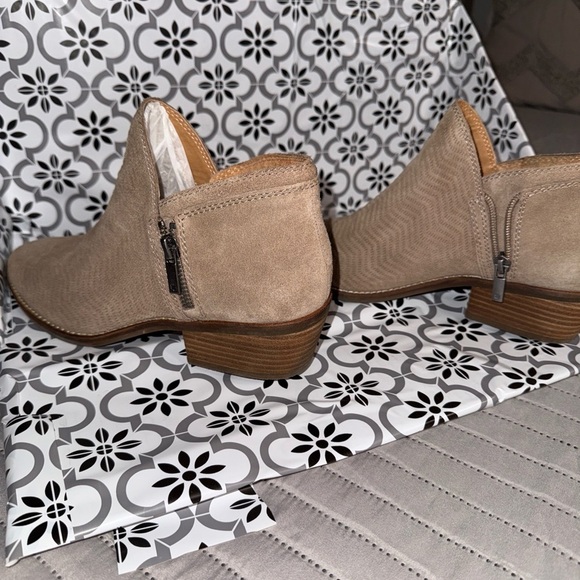Lucky brand leather suede tan Ankle Boots size 8.5 m. - Picture 6 of 9